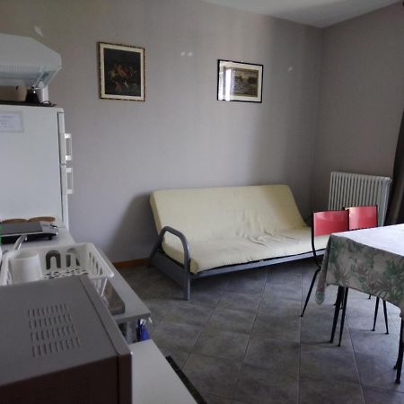 Camera Manu Bed and Breakfast Cantù Buitenkant foto